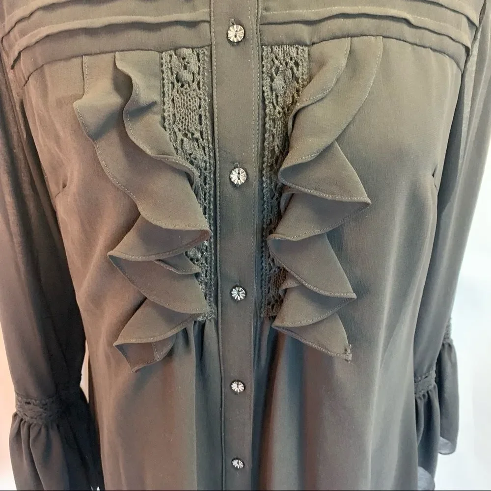 Diane Gilman Black long sleeve ruffle blouse Sz M
